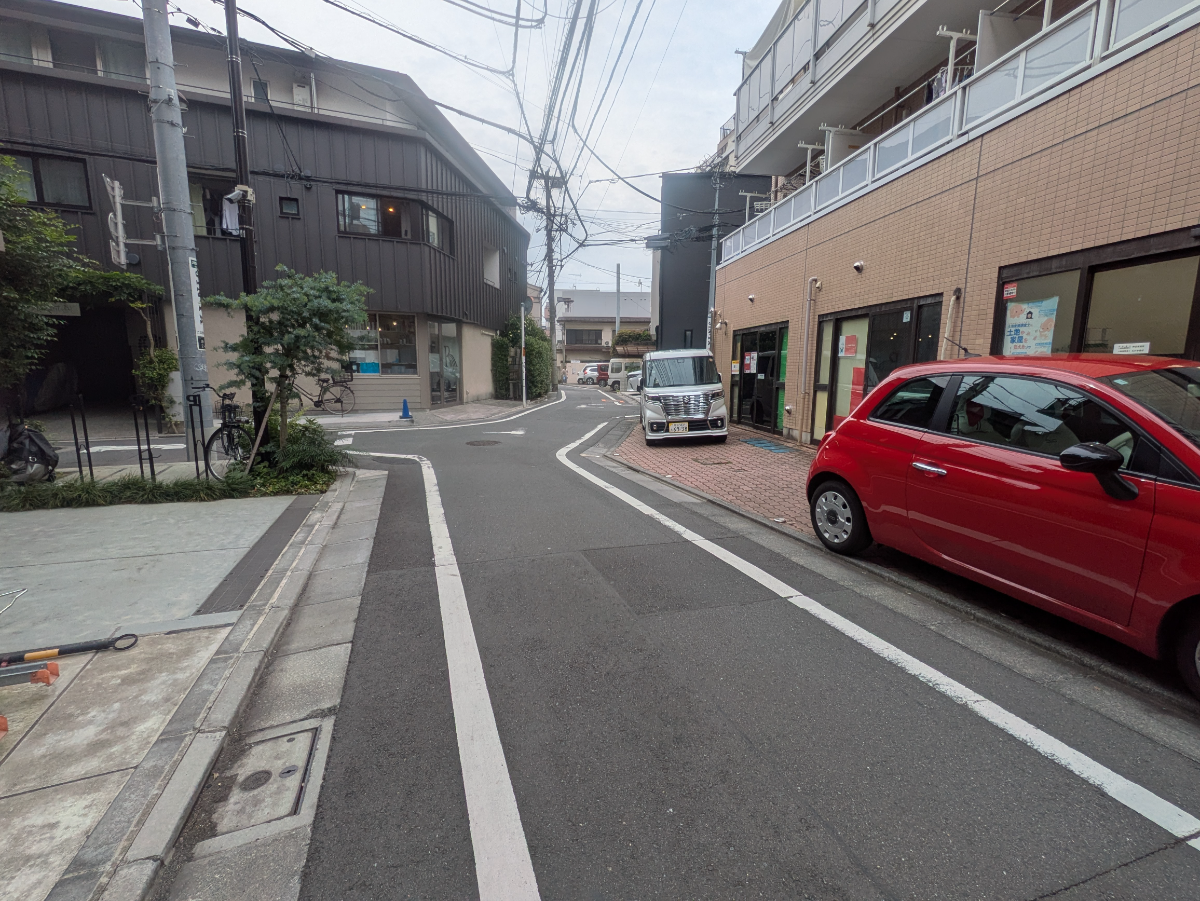 v20250922150703/fresh/building/J00100405650_2