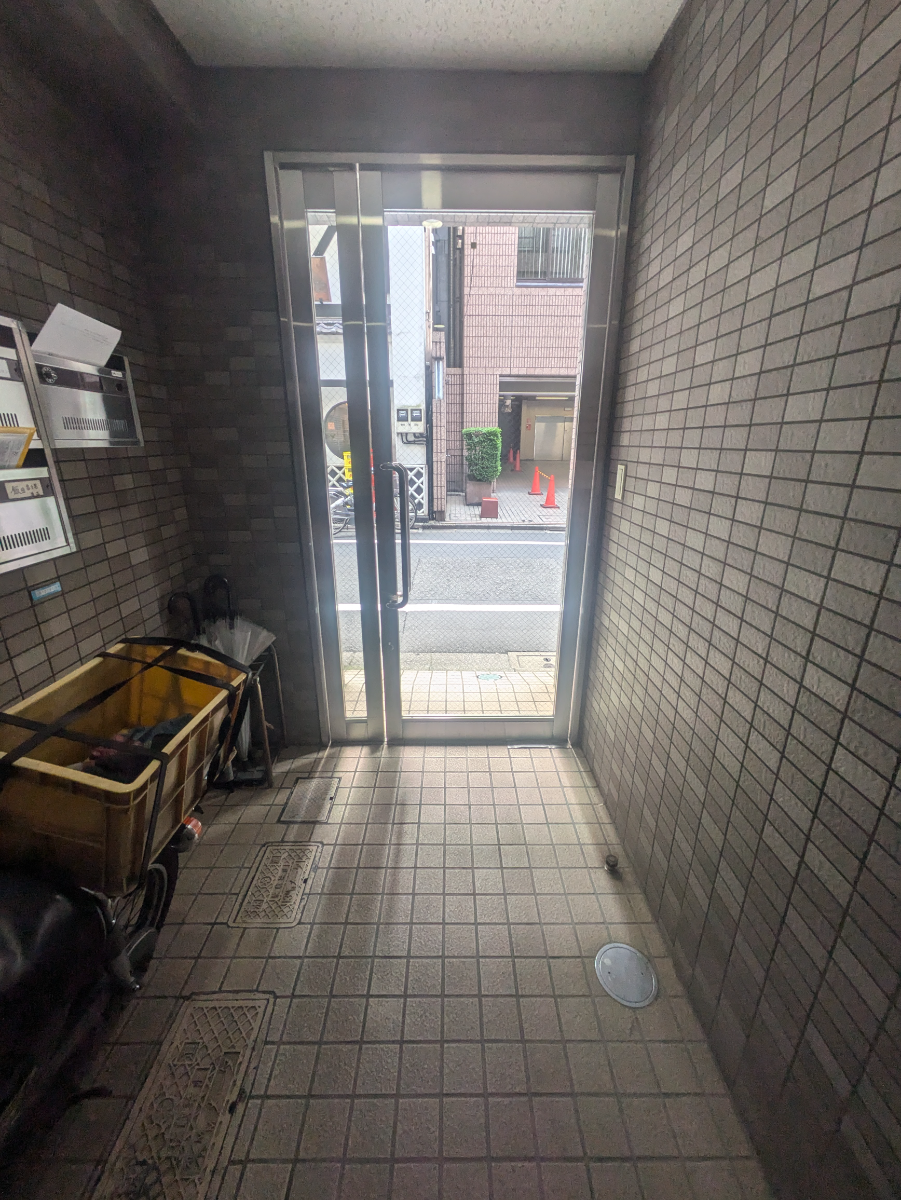 v20250924150708/fresh/building/J00100365690_10