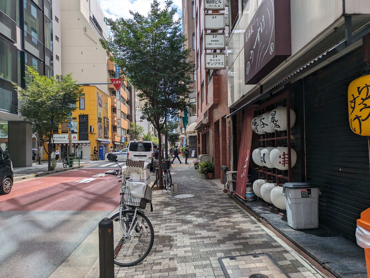 v20250924150708/fresh/building/J00100375285_17