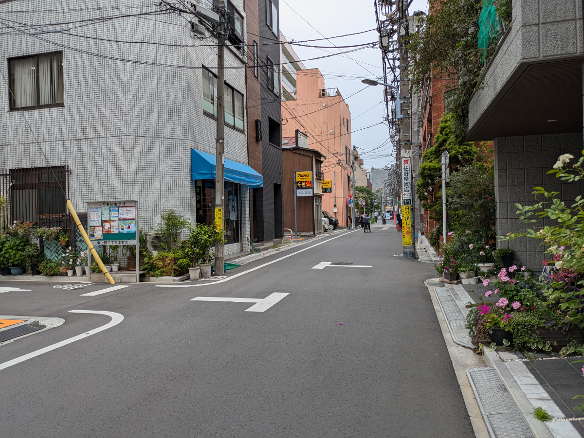 v20250924150708/fresh/building/J00100380468_15