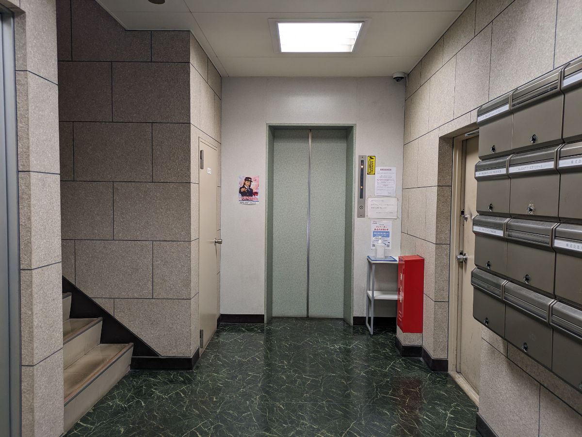 v20250924150708/fresh/building/J00100386121_4