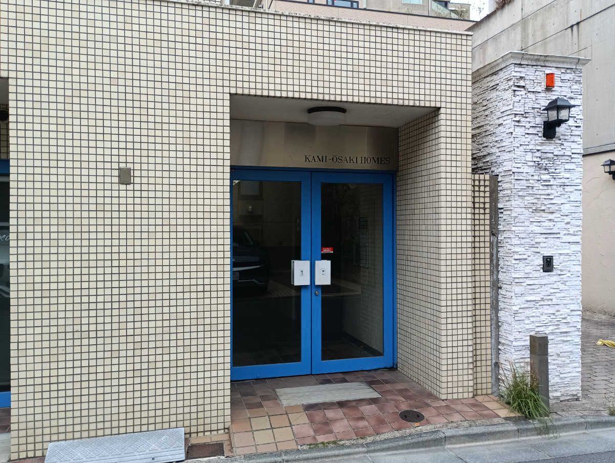 v20250924150708/fresh/building/J00100389716_3