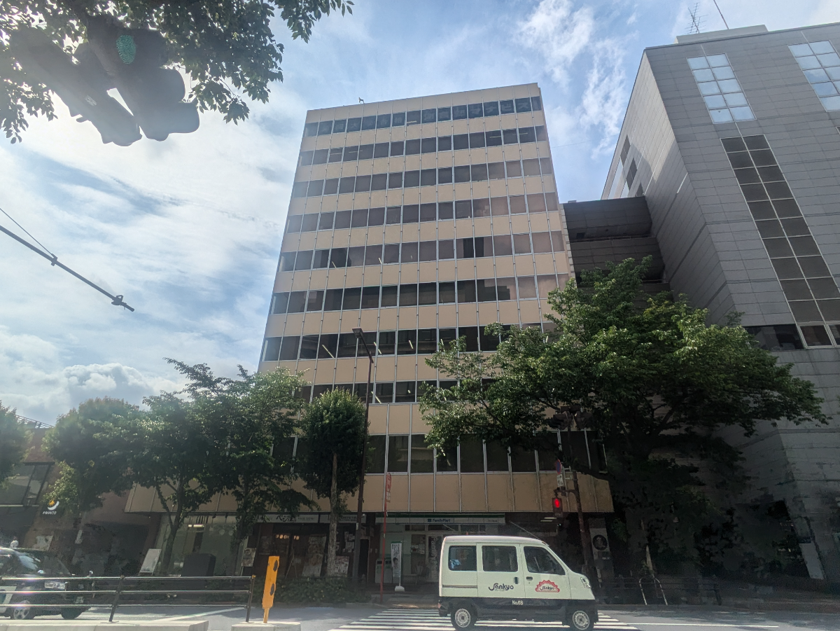 v20250924150708/fresh/building/J00100390201_1
