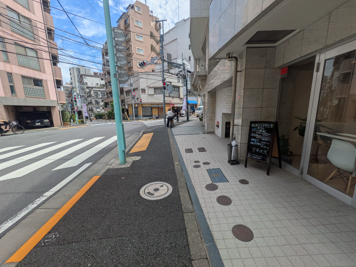 v20250924150708/fresh/building/J00100402051_2