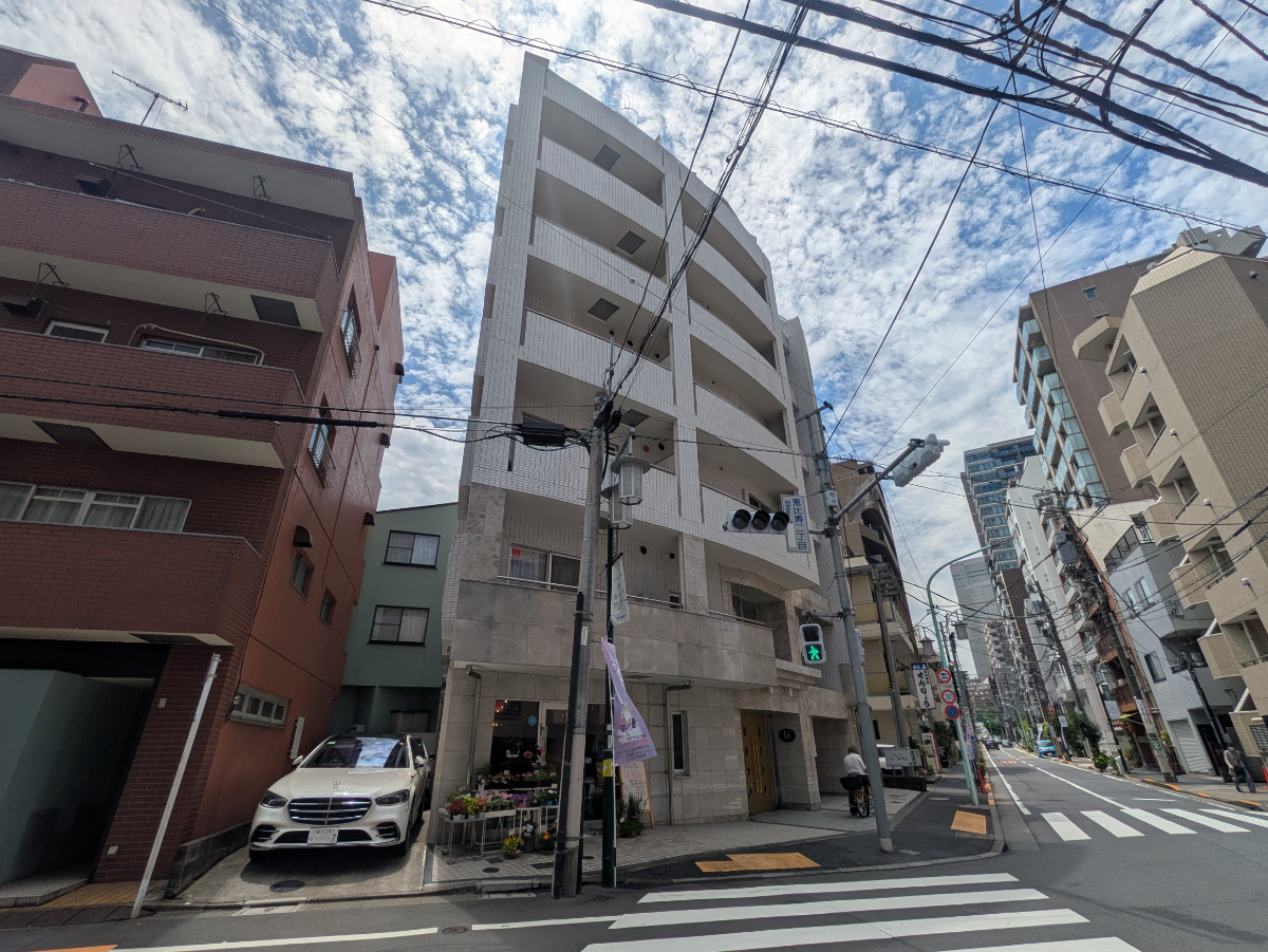 v20250924150708/fresh/building/J00100402051_7