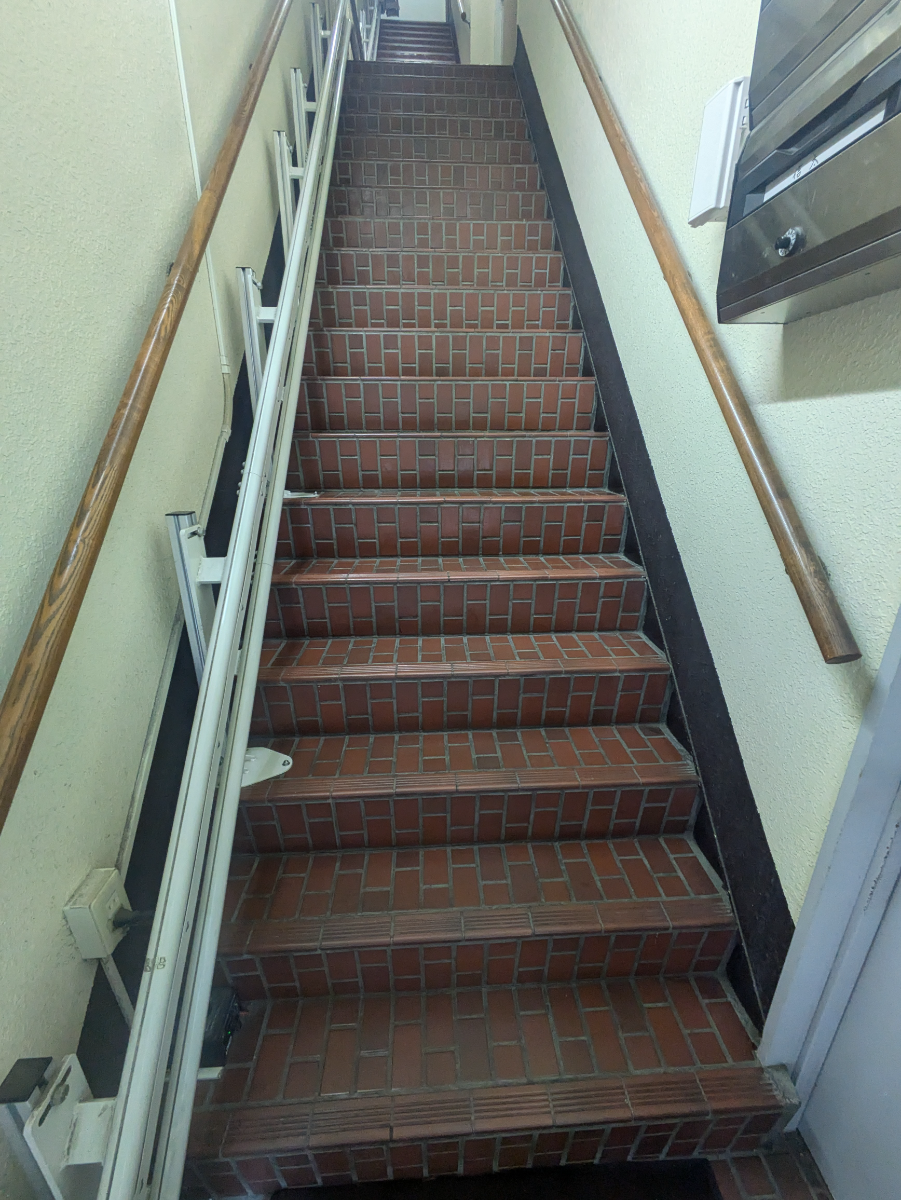 v20250924150708/fresh/building/J00100406831_4