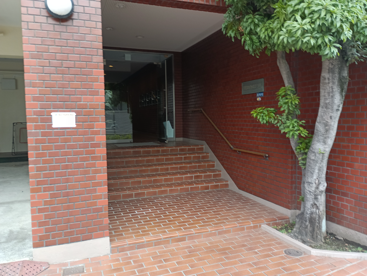 v20250924150708/fresh/building/J00100413335_3