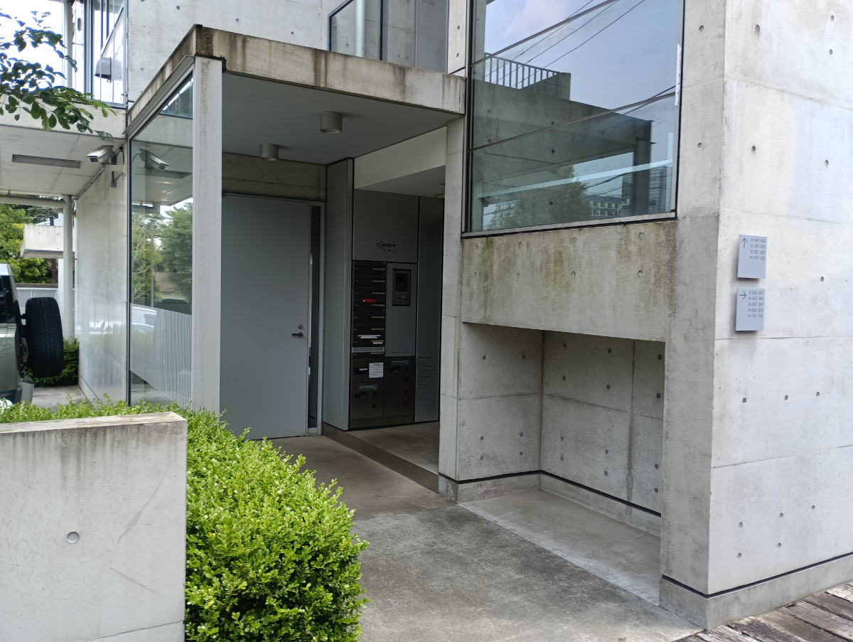 v20250924150708/fresh/building/J00100416701_16