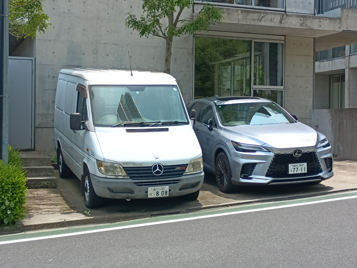 v20250924150708/fresh/building/J00100416701_7