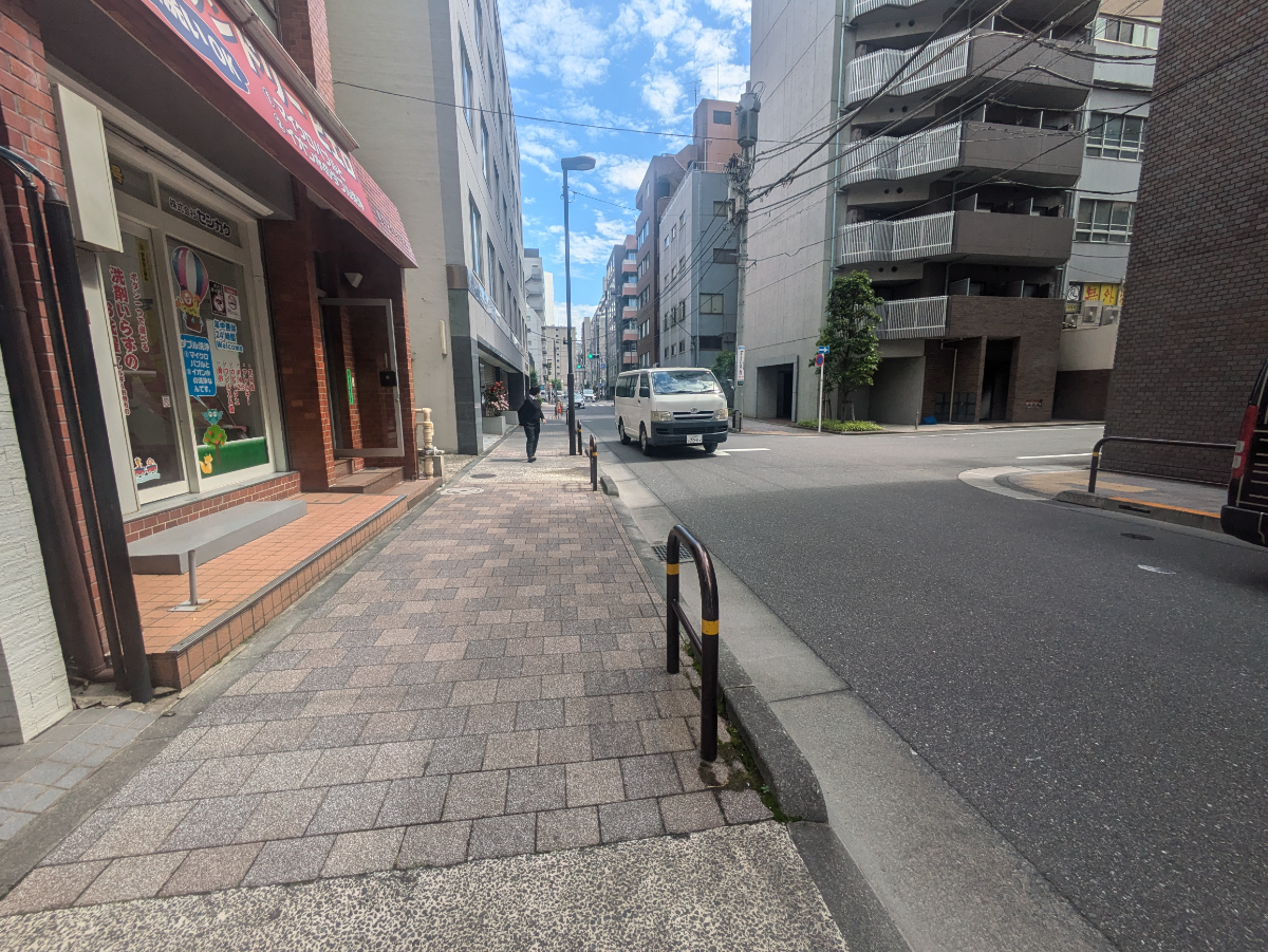 v20250924150708/fresh/building/J00100433949_8