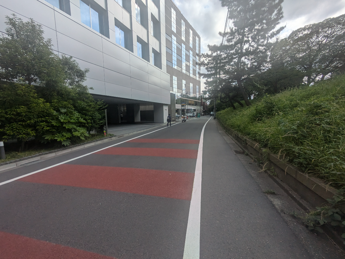 v20250924150708/fresh/building/J00100499304_10