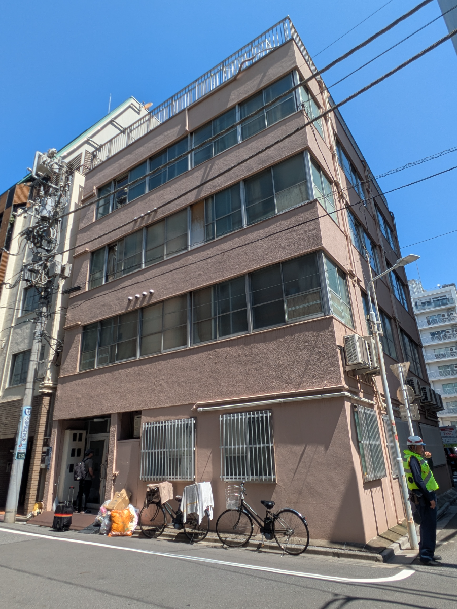 v20250925150706/fresh/building/J00100357673_1