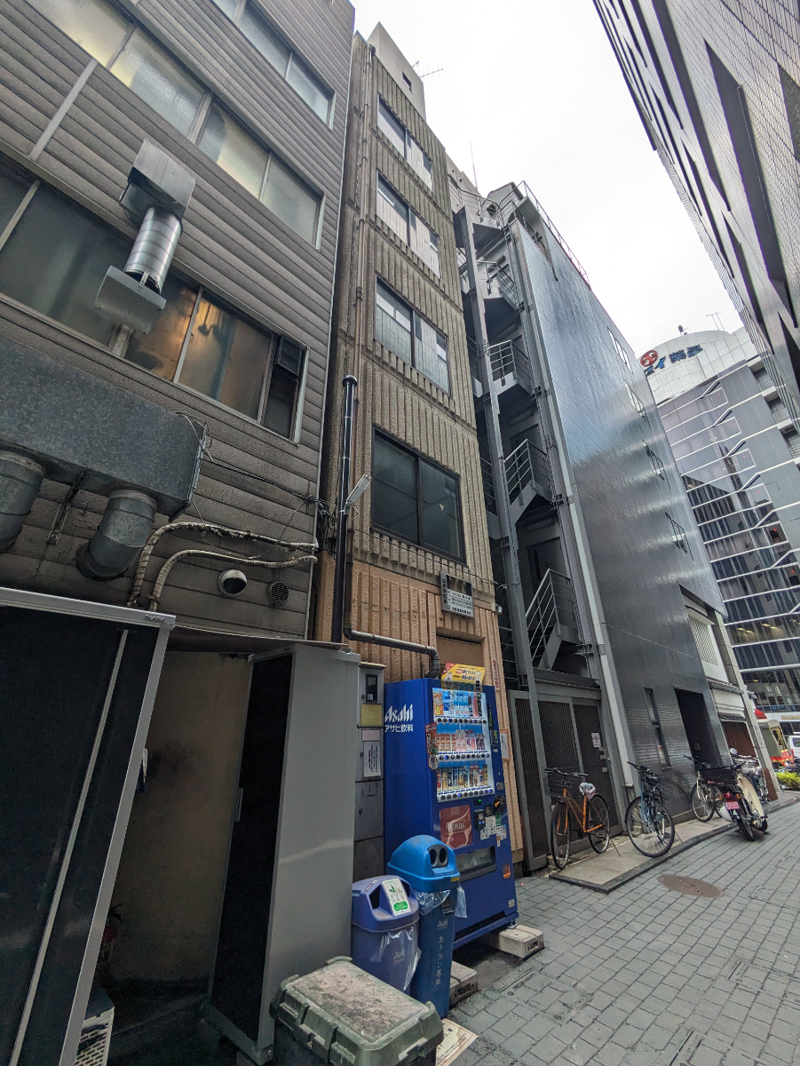 v20250925150706/fresh/building/J00100358254_9
