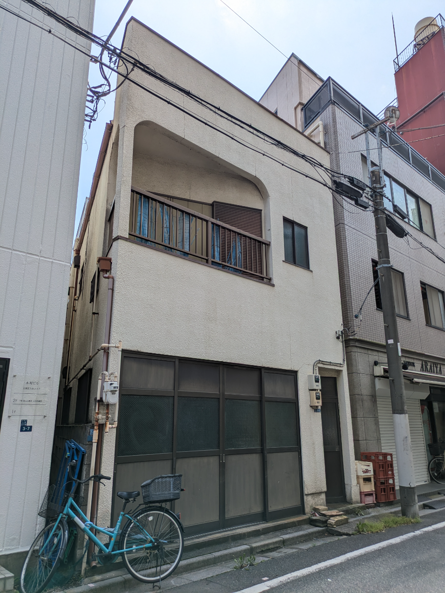 v20250925150706/fresh/building/J00100365406_9