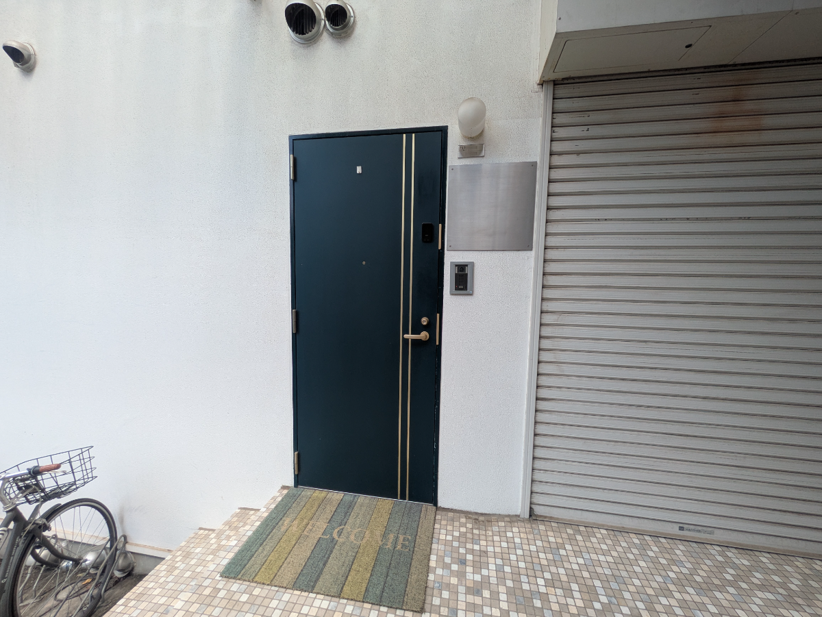 v20250925150706/fresh/building/J00100367794_11