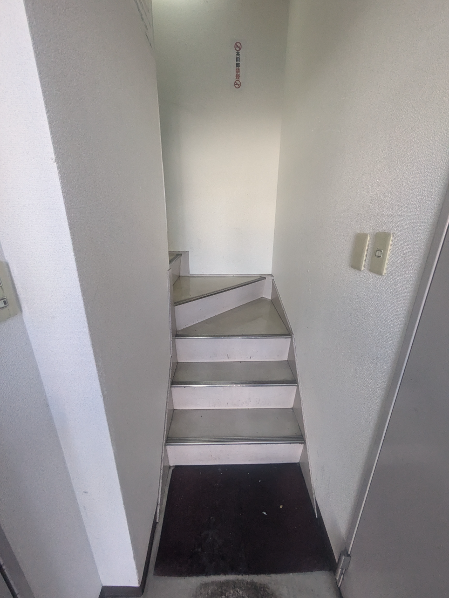 v20250925150706/fresh/building/J00100368259_4