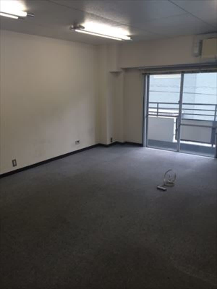 v20250925150706/fresh/building/J00100371512_5