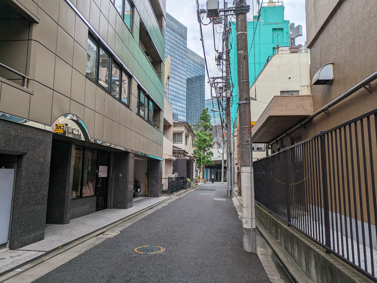 v20250925150706/fresh/building/J00100373773_2