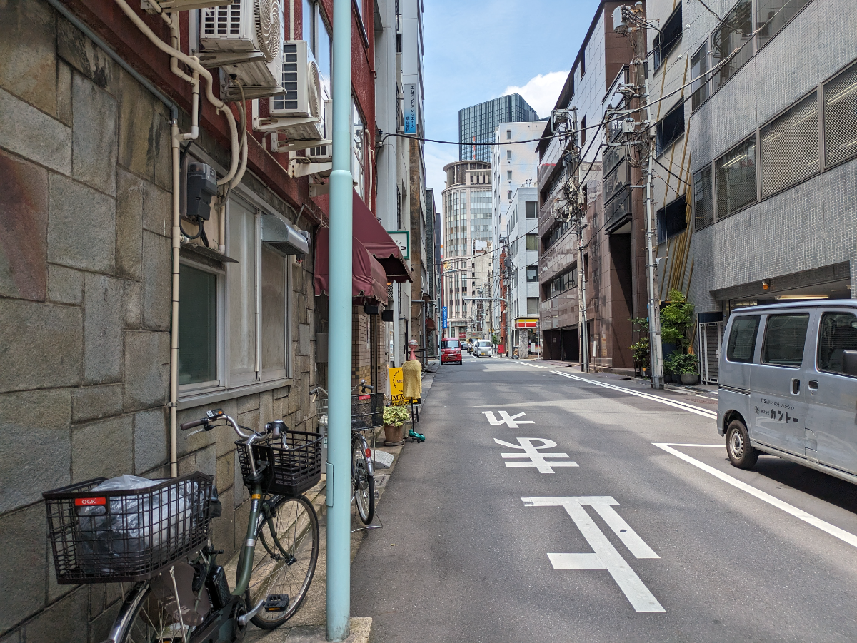 v20250925150706/fresh/building/J00100373789_14