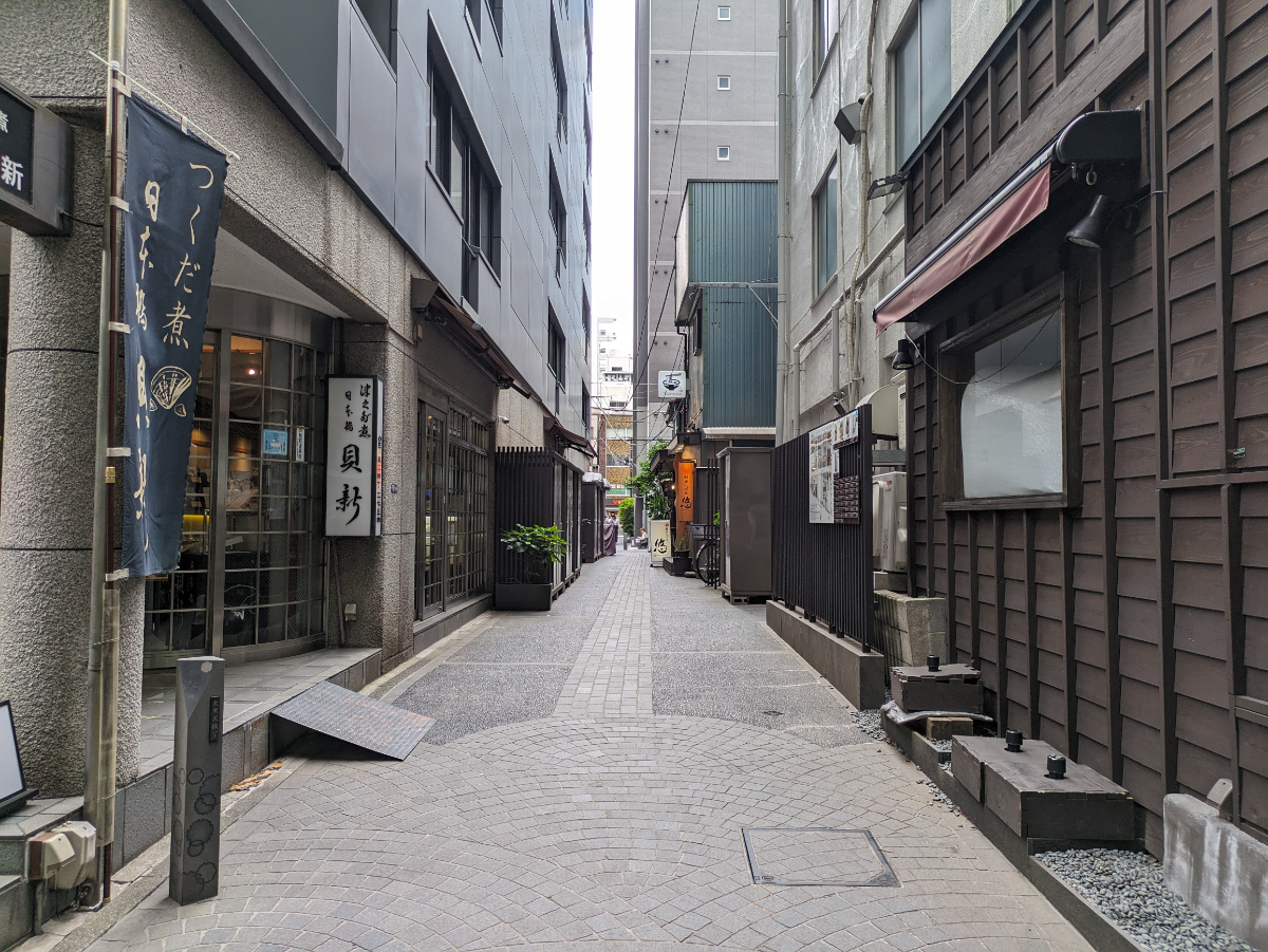 v20250925150706/fresh/building/J00100374164_10