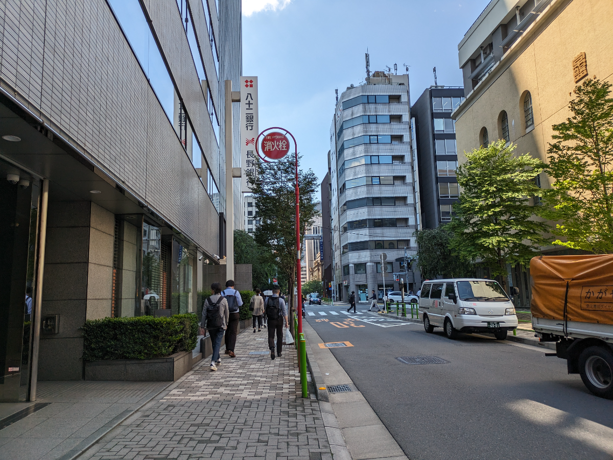 v20250925150706/fresh/building/J00100374253_14