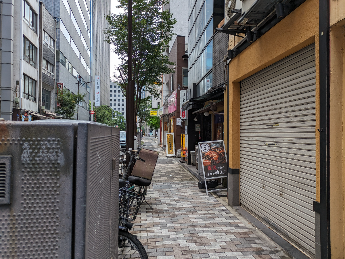 v20250925150706/fresh/building/J00100374587_19