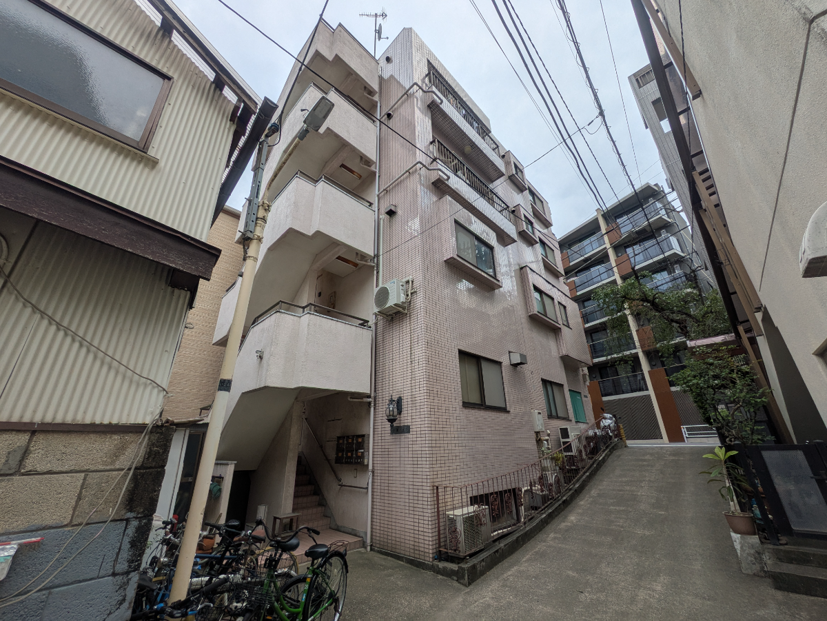 v20250925150706/fresh/building/J00100375578_9