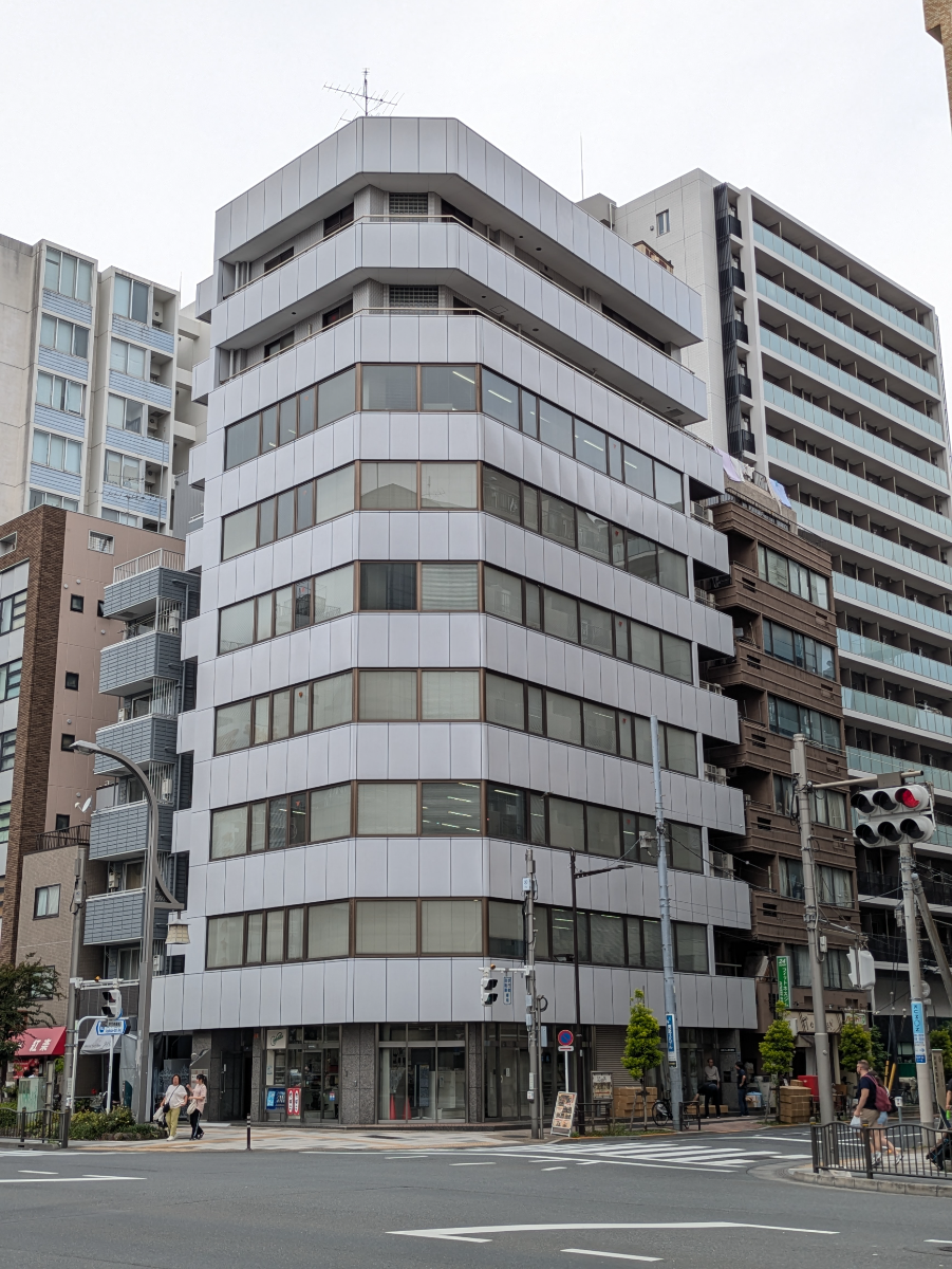 v20250925150706/fresh/building/J00100379305_5