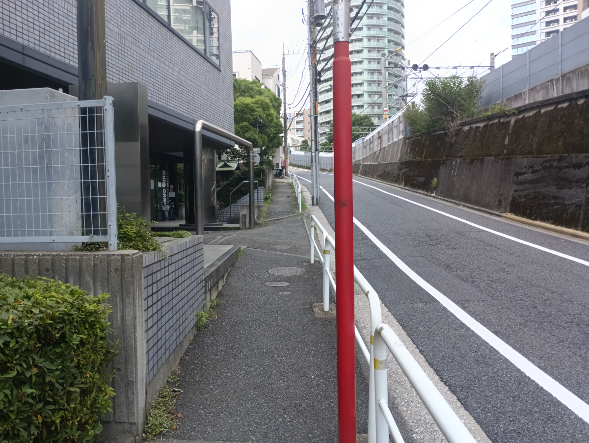 v20250925150706/fresh/building/J00100390390_2