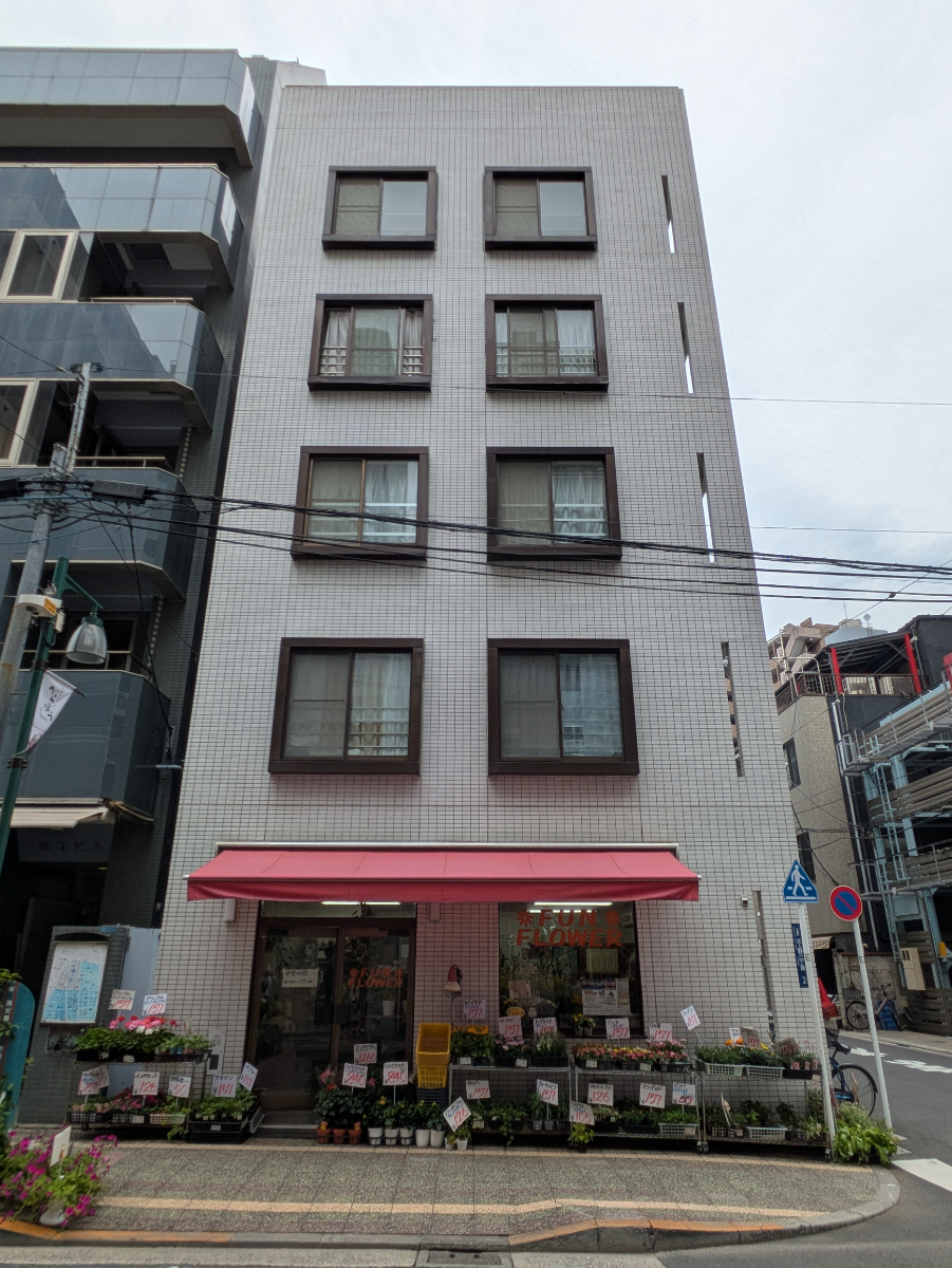 v20250925150706/fresh/building/J00100401321_6