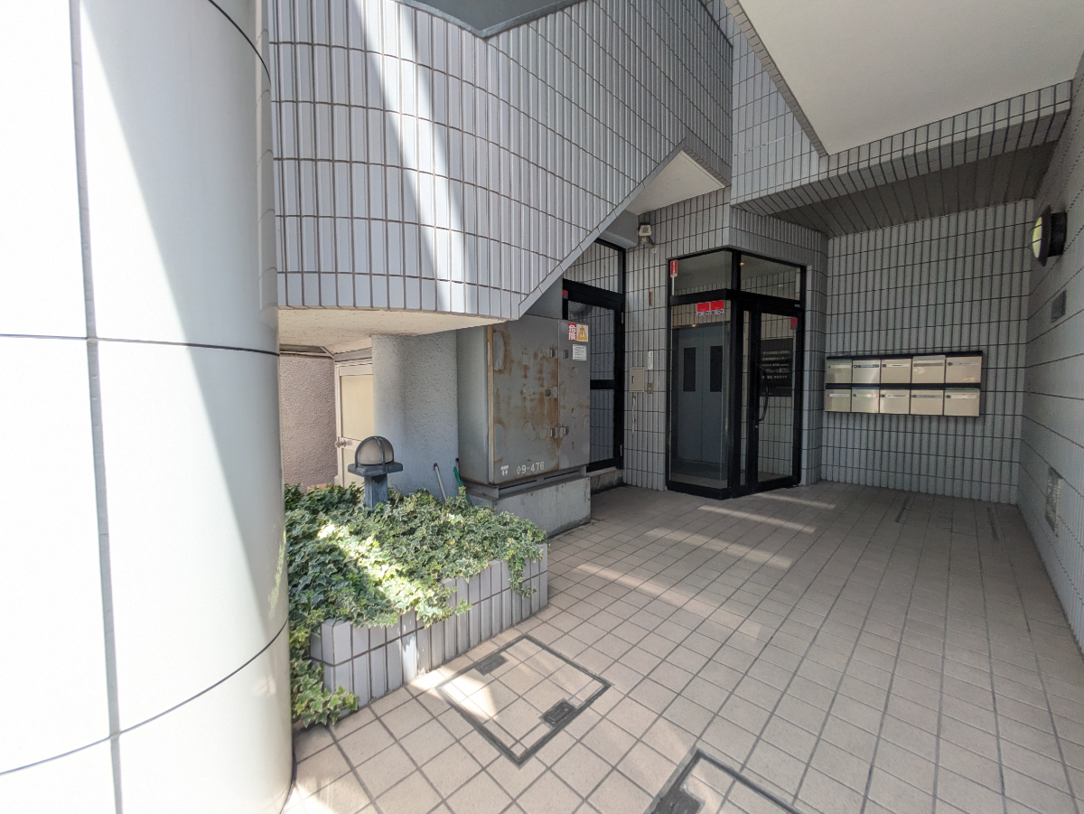 v20250925150706/fresh/building/J00100401465_12