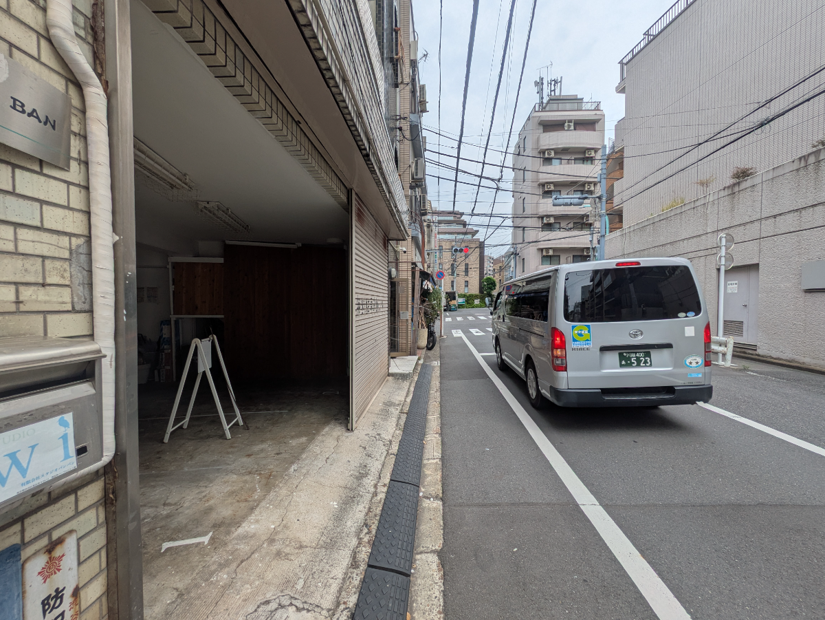 v20250925150706/fresh/building/J00100403486_12