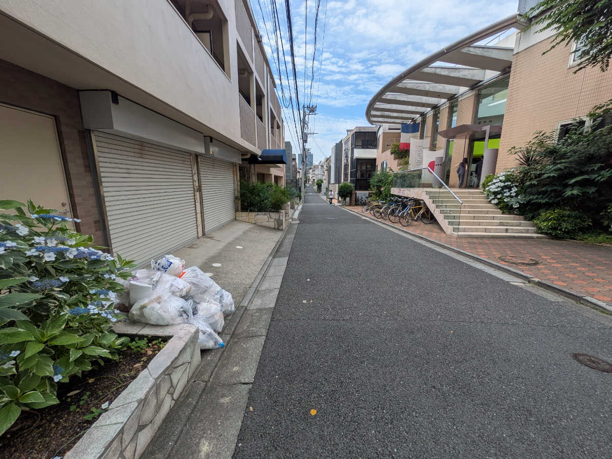 v20250925150706/fresh/building/J00100404226_2
