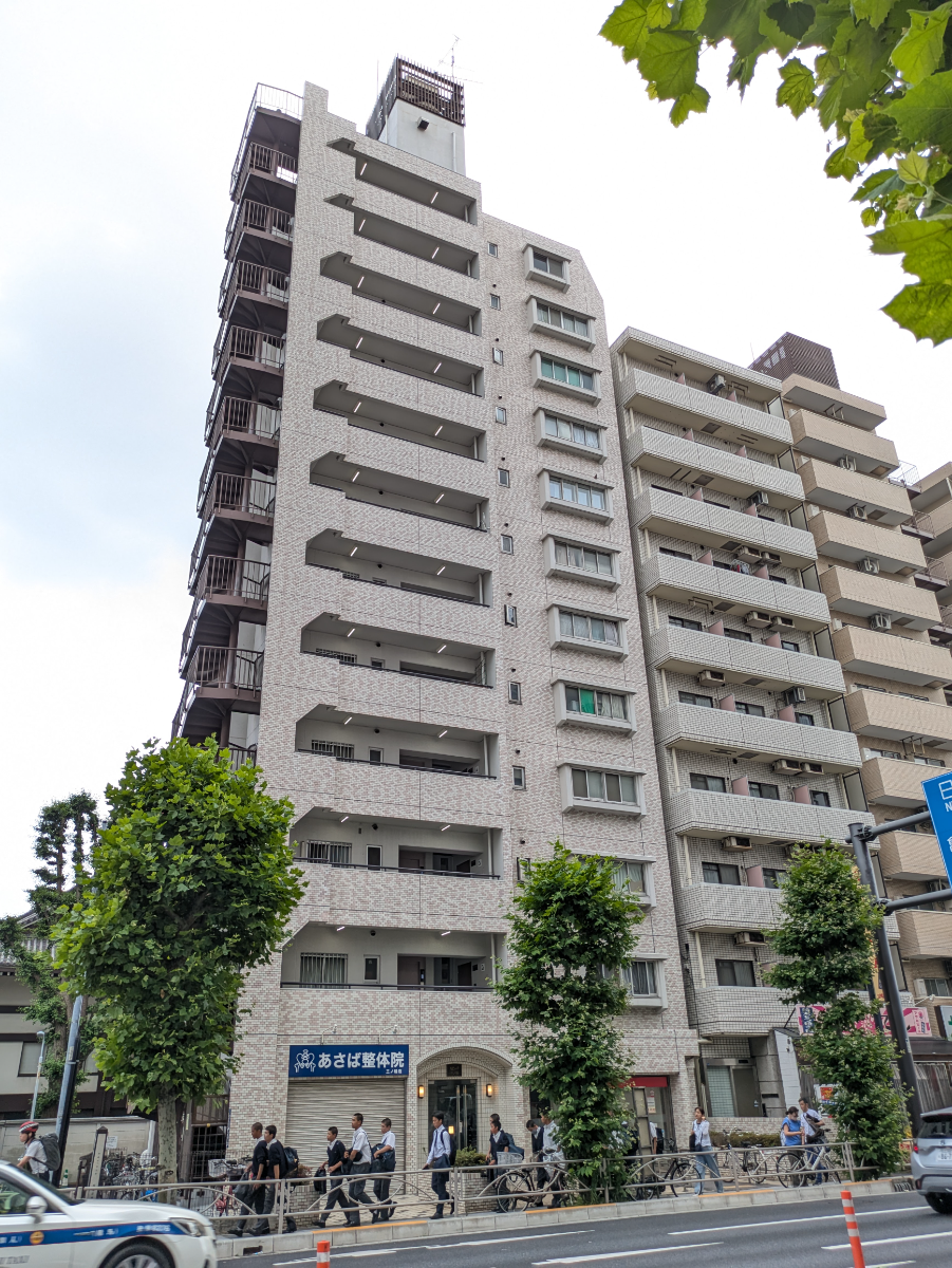 v20250925150706/fresh/building/J00100404735_8