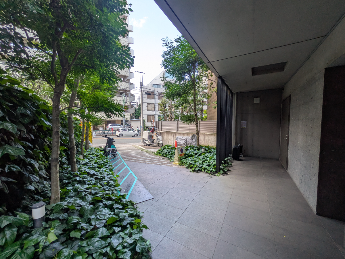 v20250925150706/fresh/building/J00100404964_12