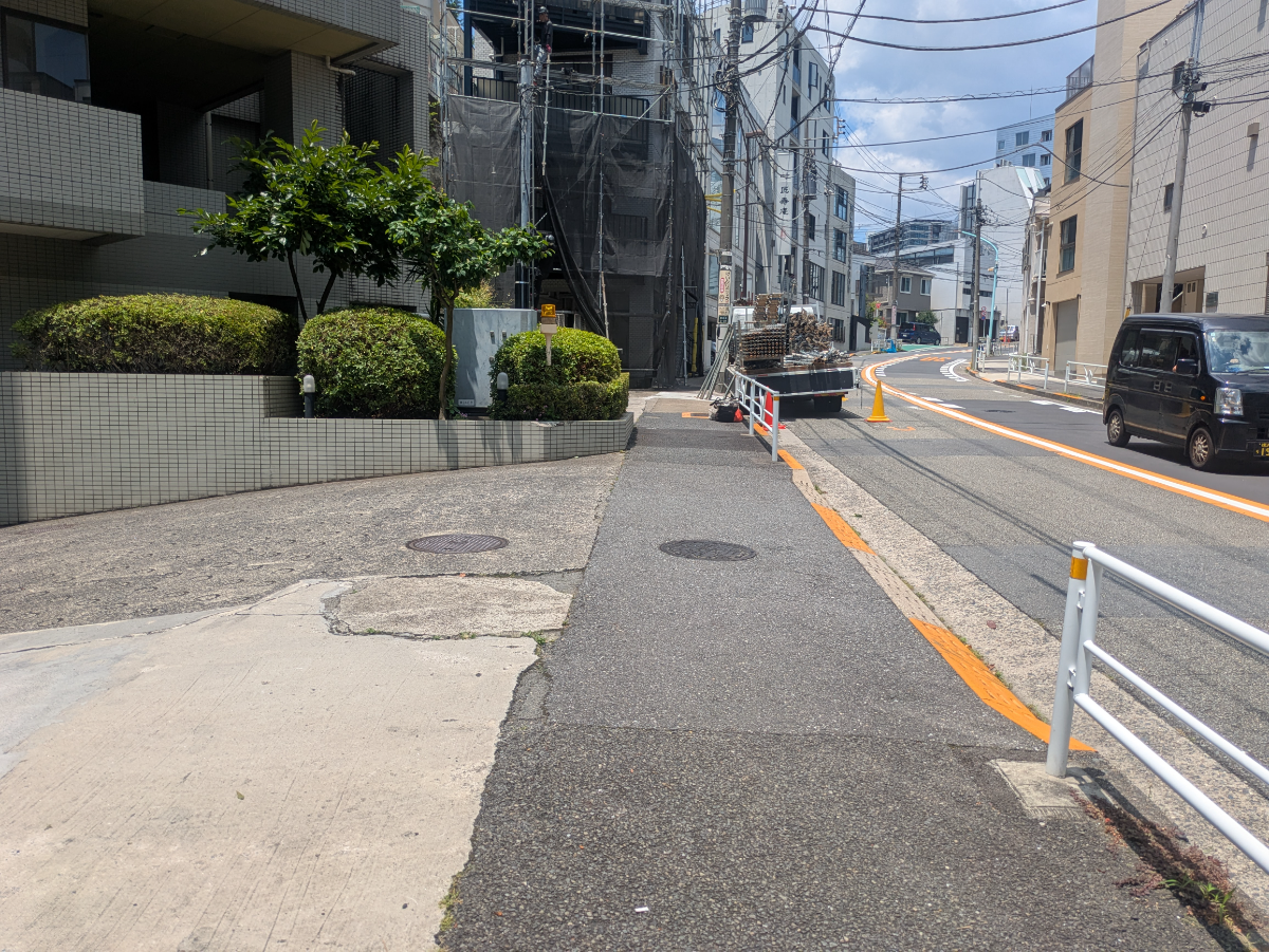 v20250925150706/fresh/building/J00100407303_13