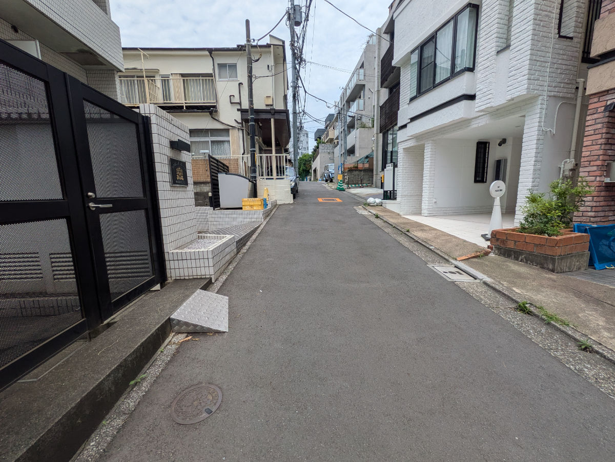 v20250925150706/fresh/building/J00100410562_2