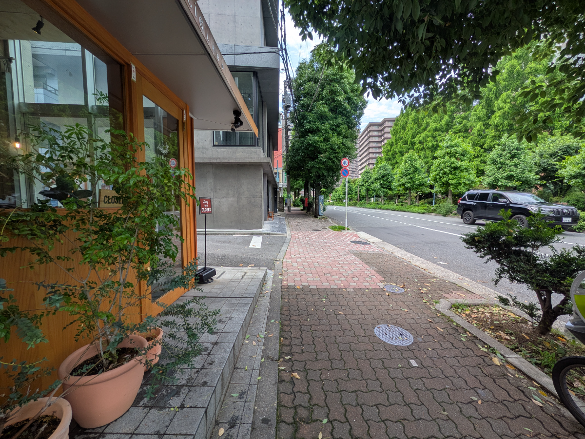 v20250925150706/fresh/building/J00100415585_12