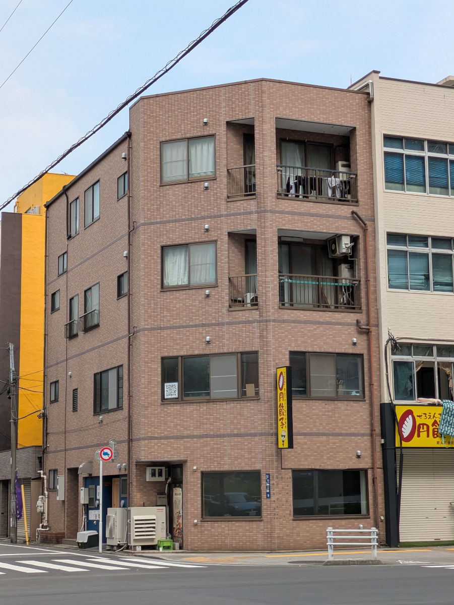v20250925150706/fresh/building/J00100418410_7