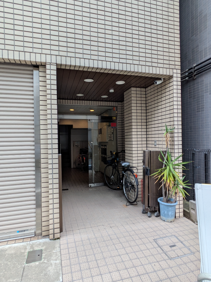 v20250925150706/fresh/building/J00100418463_3