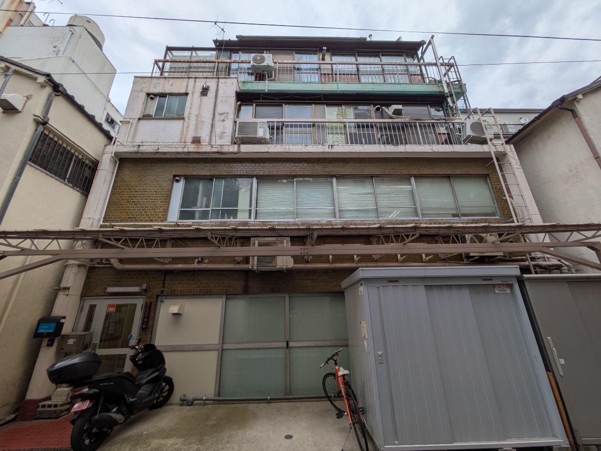 v20250925150706/fresh/building/J00100421927_1