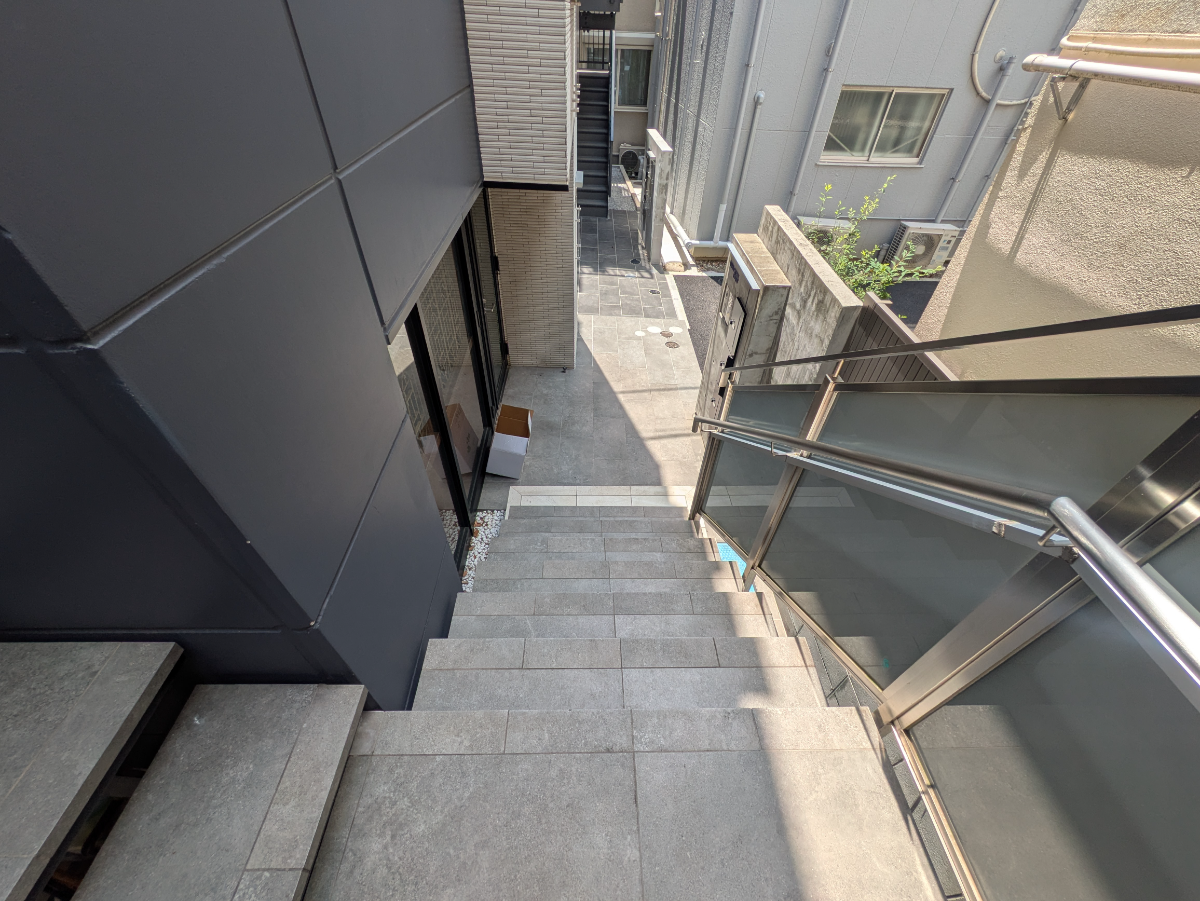 v20250925150706/fresh/building/J00100493326_10