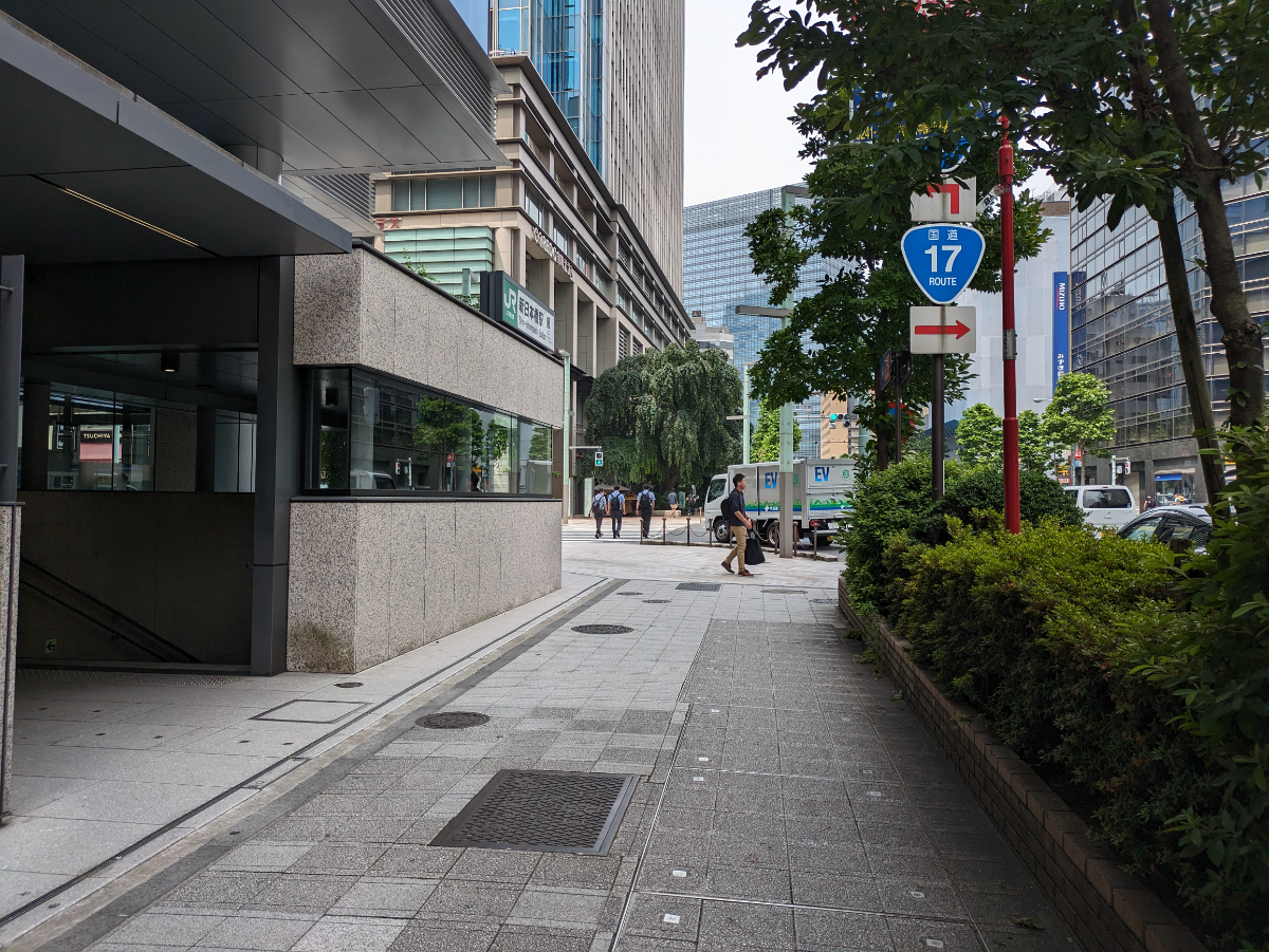 v20250925150706/fresh/building/J00100497186_36