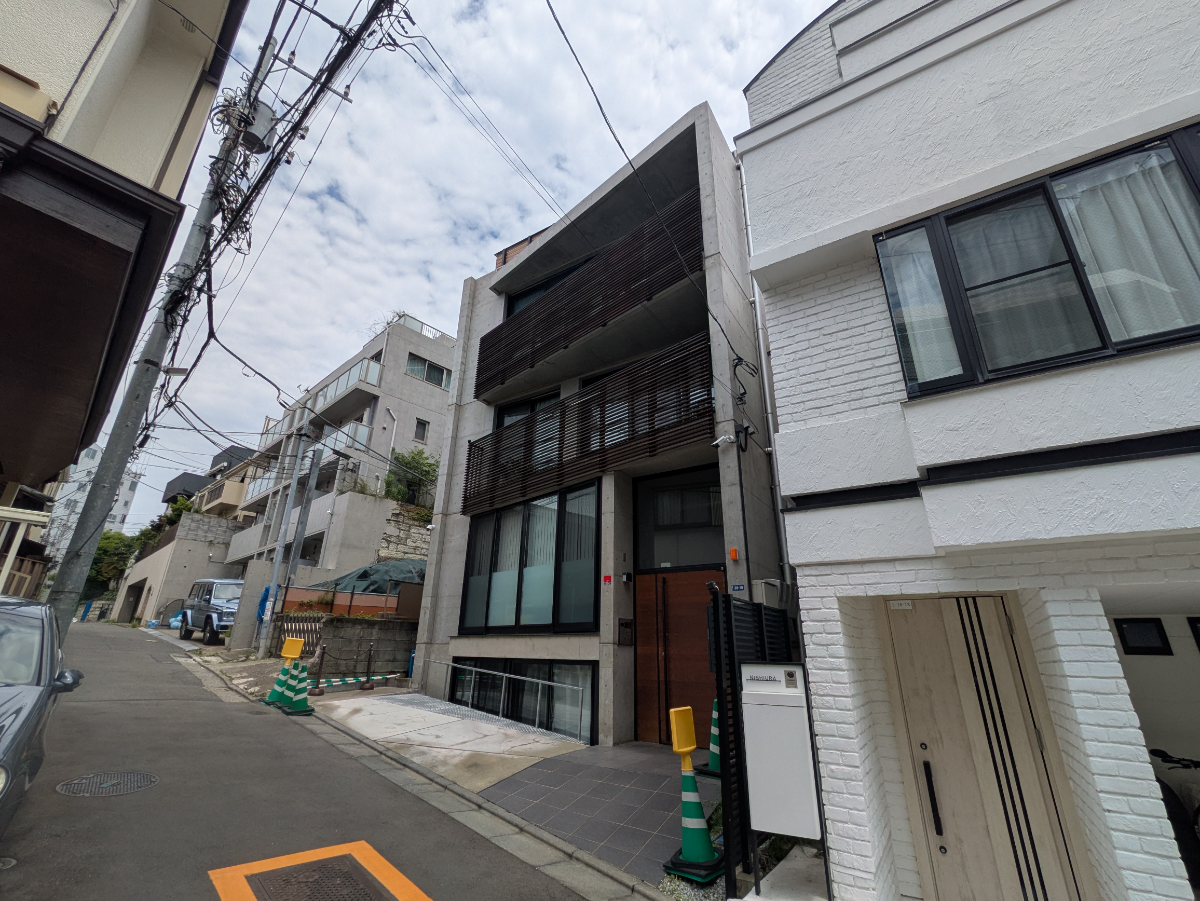 v20250925150706/fresh/building/J00100512942_8