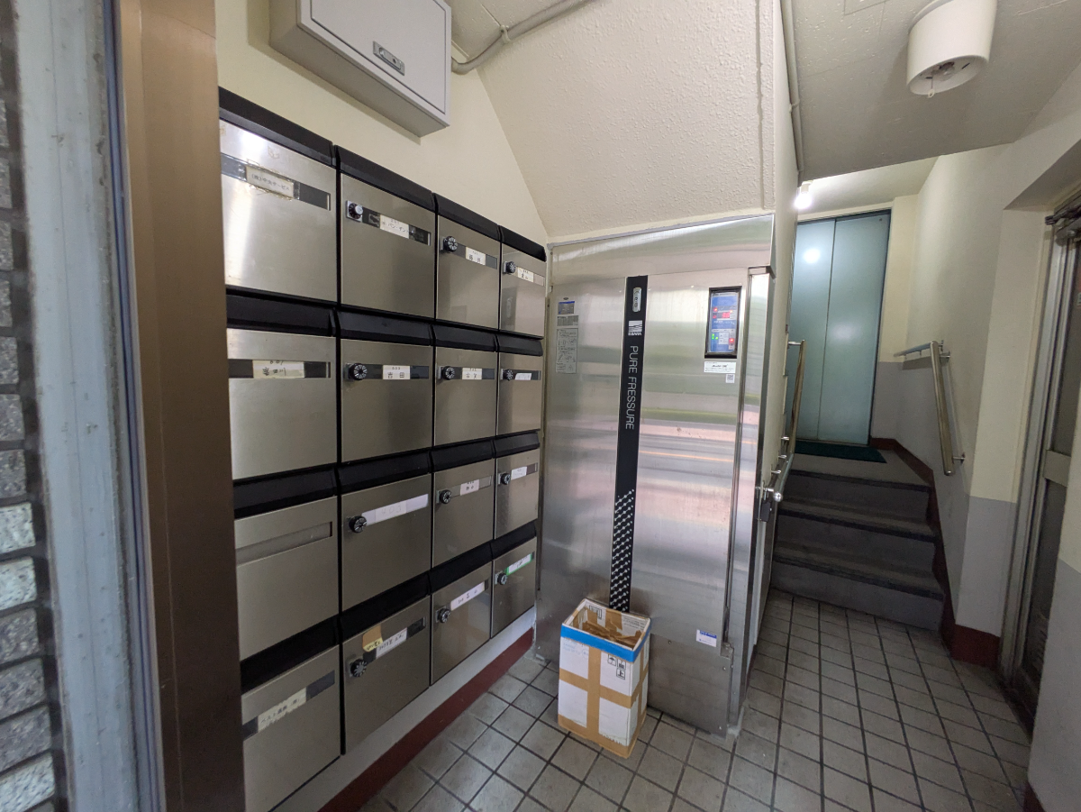 v20250926150705/fresh/building/J00100361294_13