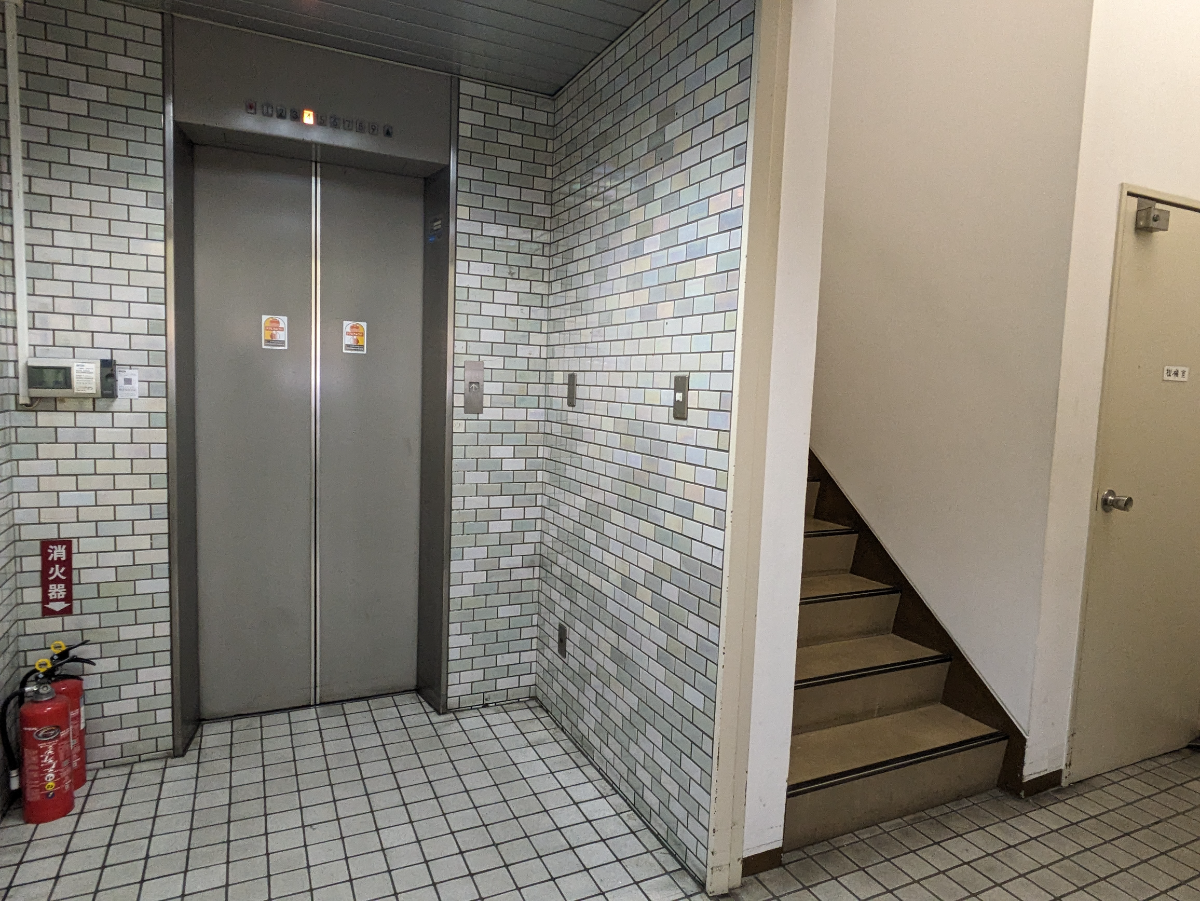 v20250926150705/fresh/building/J00100386070_13