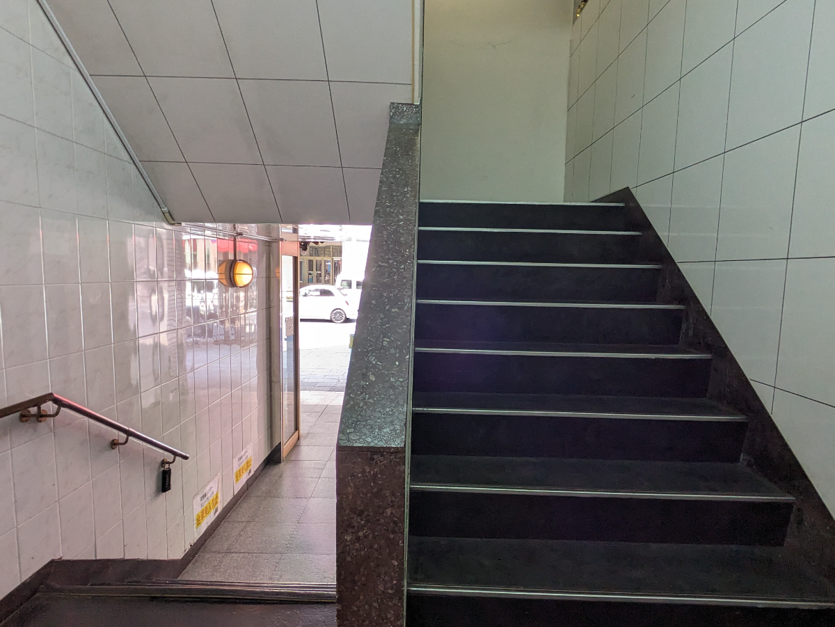 v20250926150705/fresh/building/J00100386071_14