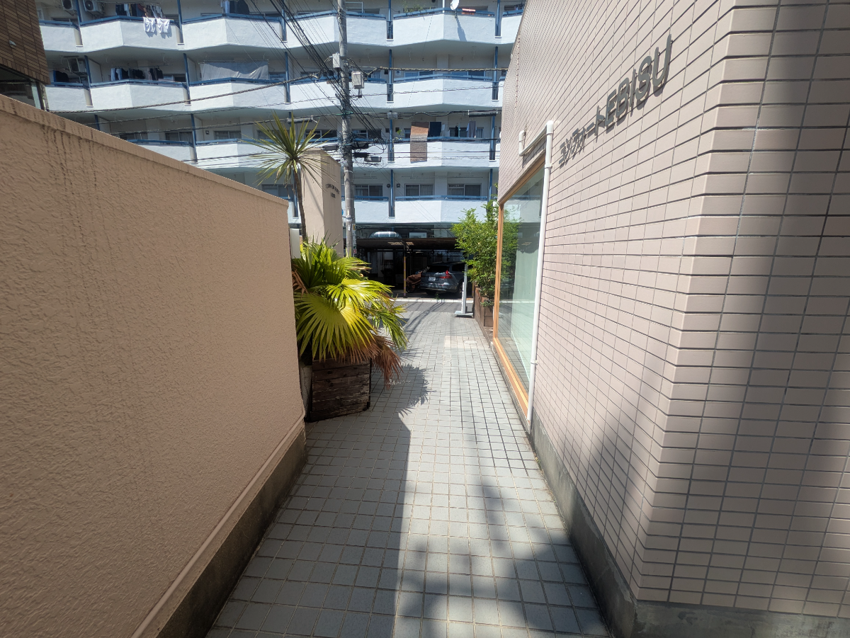 v20250926150705/fresh/building/J00100387630_12