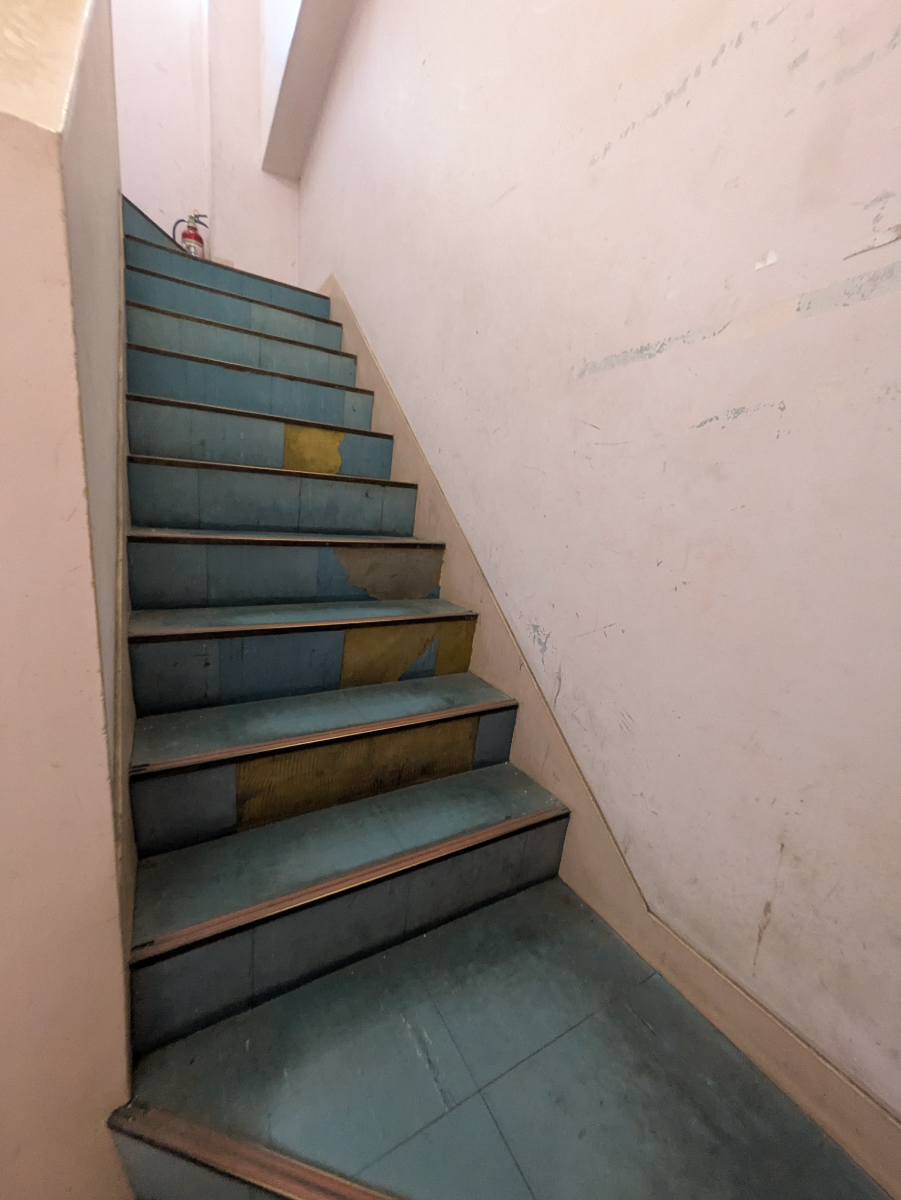 v20250926150705/fresh/building/J00100405555_4