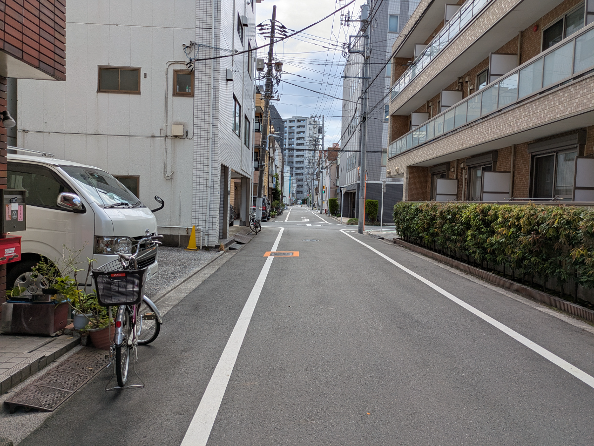 v20250926150705/fresh/building/J00100406483_2